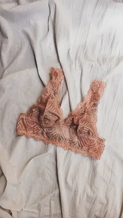 Top Rosse puntilla clásico coral