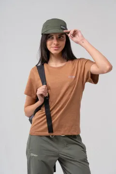 Remera Adho