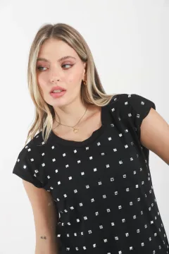 Remera Con Hombreras y Tachas KENOS - 70073