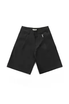 Bermuda Manuel Leather