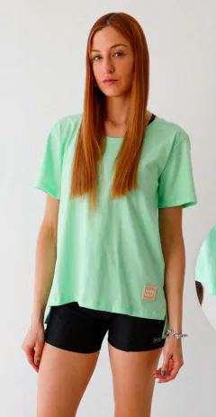 U3125. Remera JADE