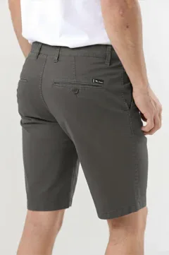 Bermuda de gabardina china BLAZ gris