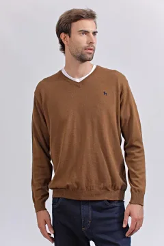 Sweater cuello V Tostado (Solo talles S y L)