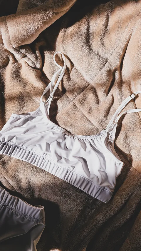 Top Valerie off white