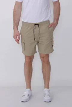 Bermuda híbrida Warwick camel